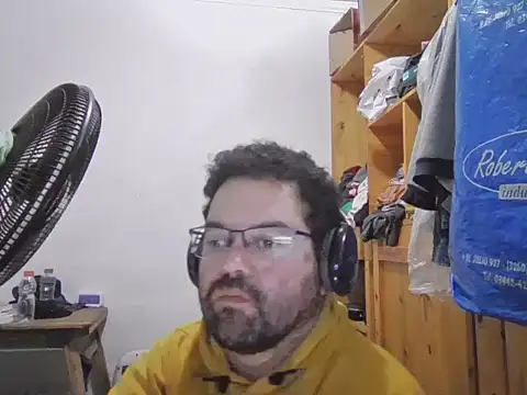 condorito222 online show from June 2026 10:10:02 PM