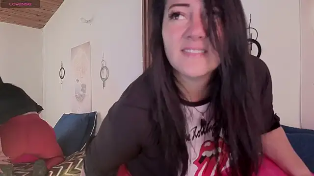 Snapshot of karla_valk1 chatting on October 2025 01:29:02 PM karla valk1 online show from October 2025 01:29:02 PM