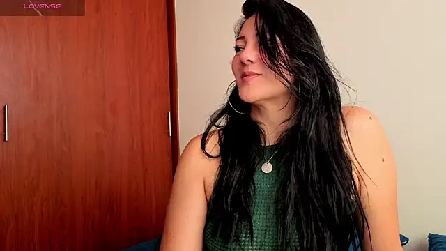 karla valk1 online show from June 2026 01:37:01 PM