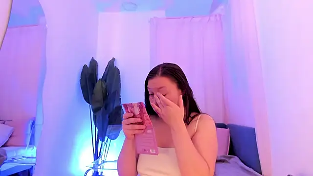 Widny Beaumont online show from September 2025 04:06:01 AM