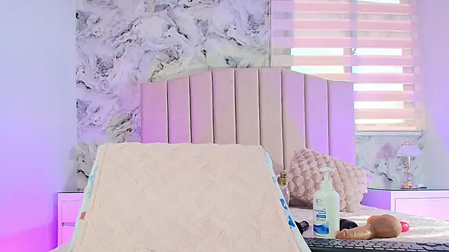 Snapshot of cataleya_ebony_ chatting on November 2025 07:14:01 PM cataleya ebony online show from November 2025 07:14:01 PM