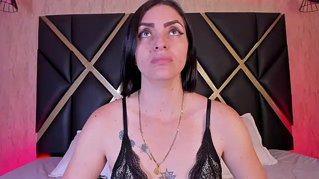 MeganHoffmaan online show from September 2025 09:05:01 PM