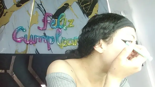 malejahotcs01 online show from September 2025 12:08:02 PM