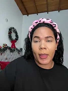 kristal benet online show from December 2024 05:00:01 PM