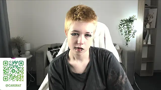 CarolineRichter online show from September 2025 02:44:02 AM