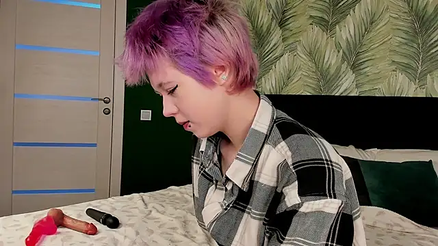 CarolineRichter online show from November 2025 03:16:02 AM