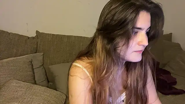 Vivalenti Kiss online show from November 2025 07:12:01 PM