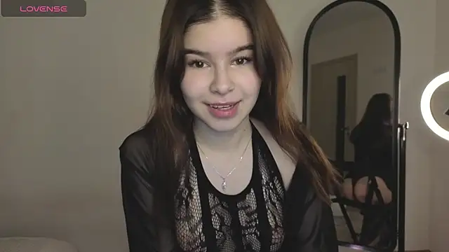 sladkoezzzka online show from September 2025 04:40:01 PM