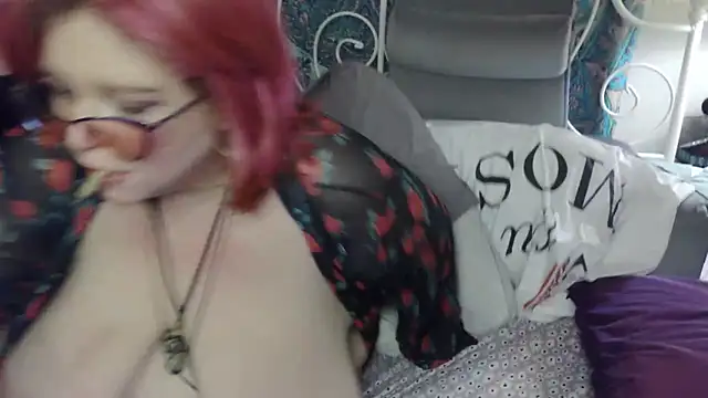 g0lden are0las89 online show from December 2025 04:39:01 AM