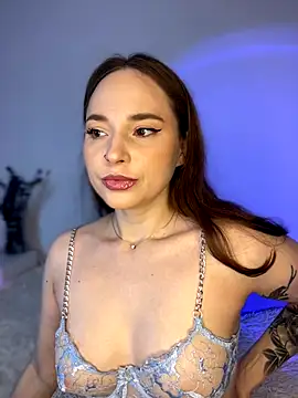 Snapshot of AlexaSpark_ chatting on September 2025 05:01:02 PM AlexaSpark online show from September 2025 05:01:02 PM