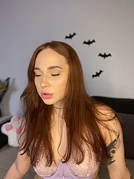 Snapshot of AlexaSpark_ chatting on November 2025 03:34:01 PM AlexaSpark online show from November 2025 03:34:01 PM