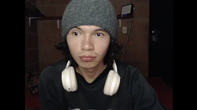 Xoxo Smiles online show from September 2025 05:09:02 AM