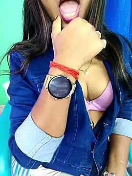 Puja-baby online show from January 2026 11:43:02 PM