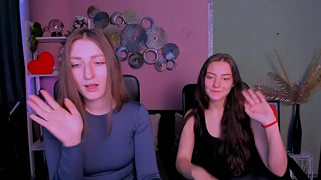 eva smiith  online show from February 2026 07:02:01 AM