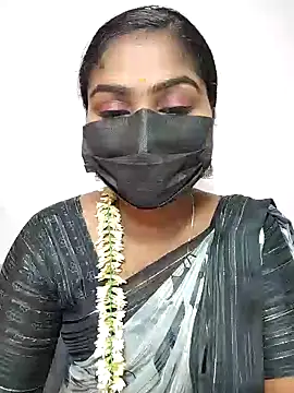 Snapshot of Tamil_Princess12 chatting on July 2026 08:11:01 PM Tamil Princess12 online show from July 2026 08:11:01 PM