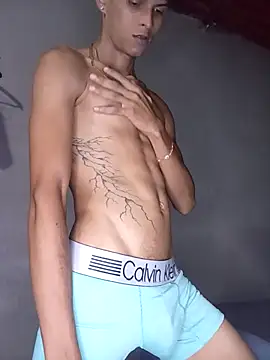 Snapshot of God_Eros_23cm chatting on November 2025 02:10:02 AM God Eros 23cm online show from November 2025 02:10:02 AM