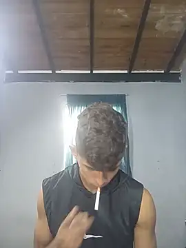Snapshot of God_Eros_23cm chatting on June 2026 08:44:02 PM God Eros 23cm online show from June 2026 08:44:02 PM