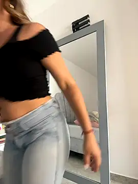 emma-conti2 online show from October 2025 03:13:01 PM