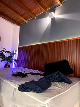 MarilynSmith01 online show from November 2025 09:06:02 PM