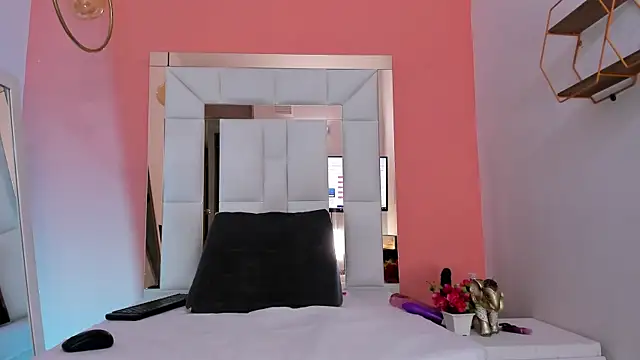 Horny ebonys online show from October 2025 07:56:01 PM