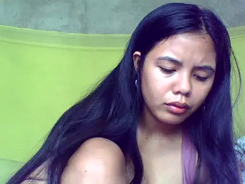 Snapshot of sweet_heaven00 chatting on October 2025 01:53:02 AM sweet heaven00 online show from October 2025 01:53:02 AM