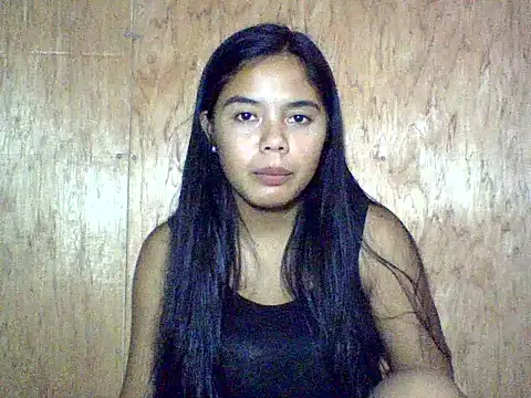 Snapshot of sweet_heaven00 chatting on December 2025 01:32:01 AM sweet heaven00 online show from December 2025 01:32:01 AM