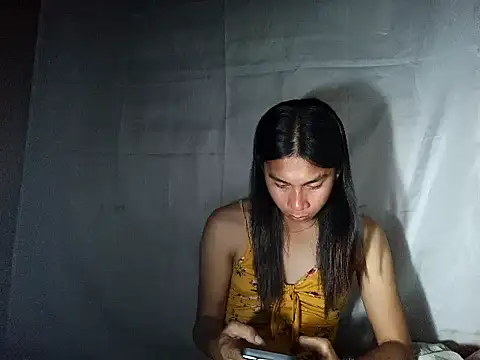Snapshot of Asian_PrettyAle chatting on April 2026 01:13:02 PM Asian PrettyAle online show from April 2026 01:13:02 PM