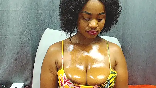 HornyEbony4u online show from October 2025 04:16:02 PM