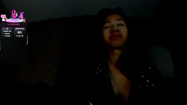 Gina 77 online show from September 2025 12:17:02 PM