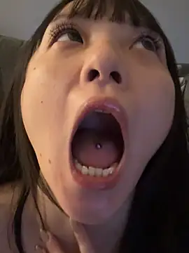 Yucheng  520 online show from December 2025 12:34:02 PM