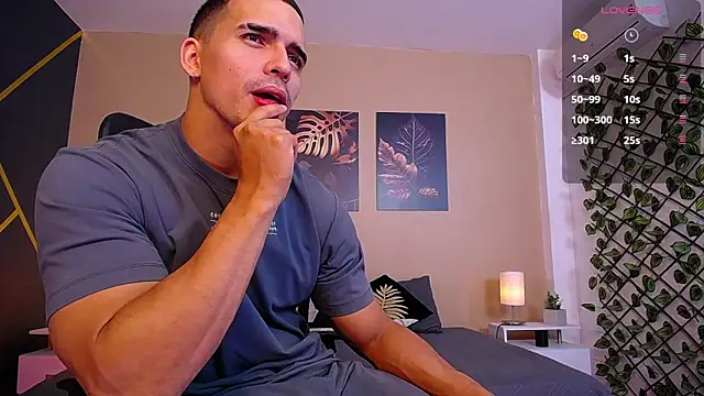 ChristopherBlack  online show from February 2026 01:27:02 PM