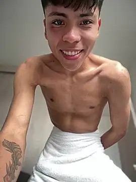 MaxiWildd online show from March 2026 08:12:01 PM