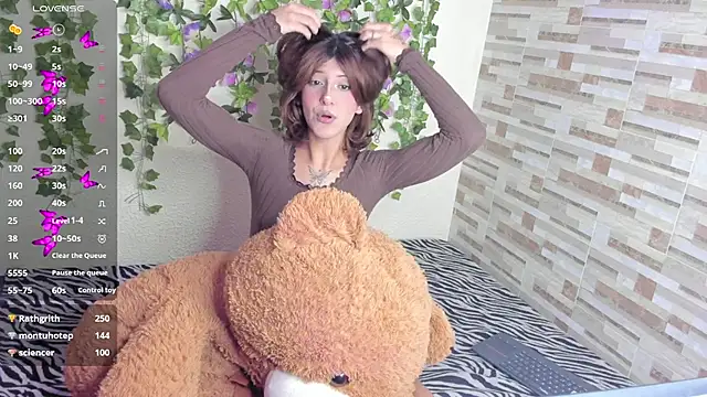 Amy Moonlight online show from January 2026 12:13:01 AM