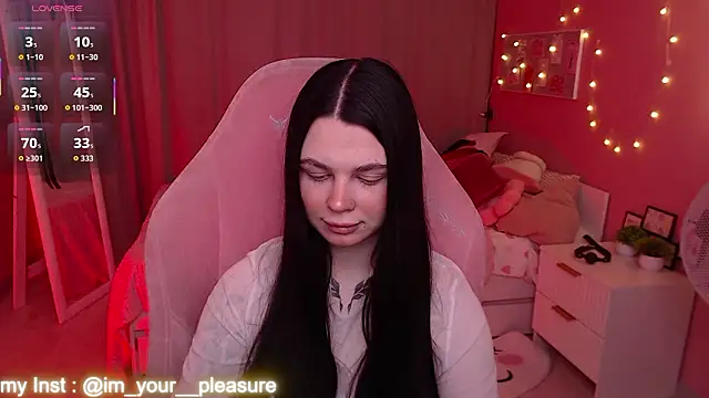 Michela Fruet online show from March 2026 01:24:02 AM