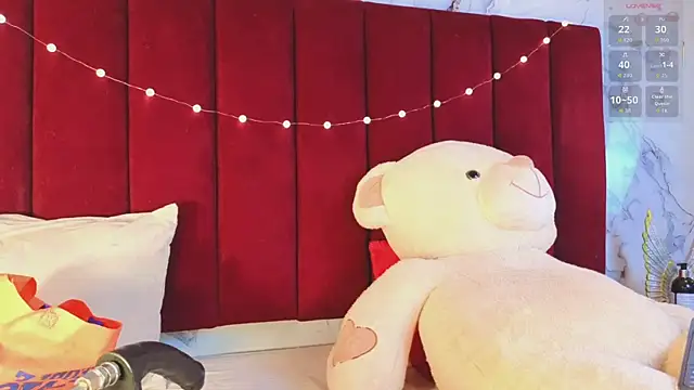 PrincePoppy online show from November 2025 09:19:02 PM