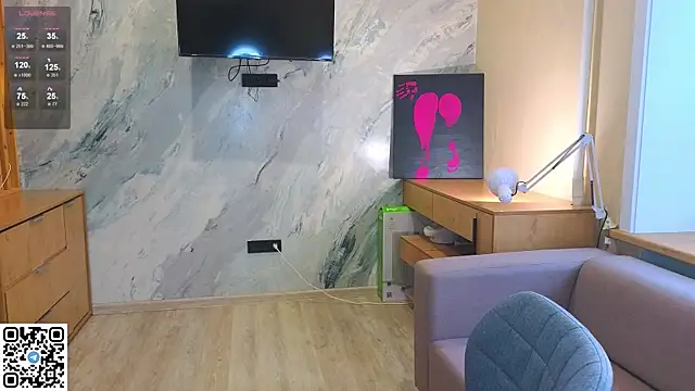 Snapshot of miss_bubbles_ chatting on October 2025 01:12:02 AM miss bubbles online show from October 2025 01:12:02 AM