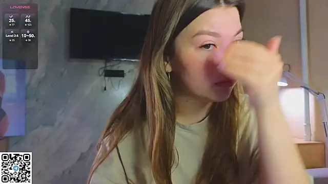 Snapshot of miss_bubbles_ chatting on November 2025 12:21:01 AM miss bubbles online show from November 2025 12:21:01 AM