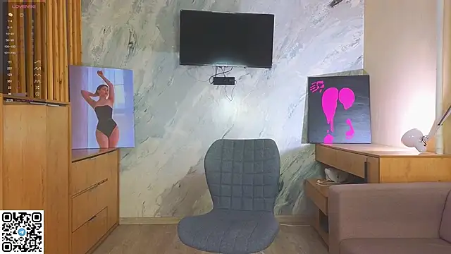 Snapshot of miss_bubbles_ chatting on November 2025 12:36:01 AM miss bubbles online show from November 2025 12:36:01 AM