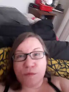 AnniDiMoni online show from November 2025 05:28:02 AM