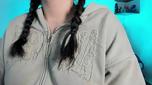 snow doll online show from October 2025 06:13:02 AM