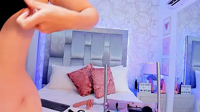 AlliceWinter online show from September 2025 11:37:02 AM