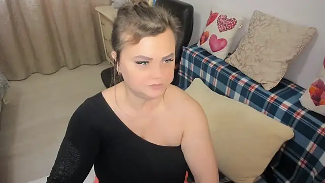 MildMature online show from January 2025 11:23:01 PM