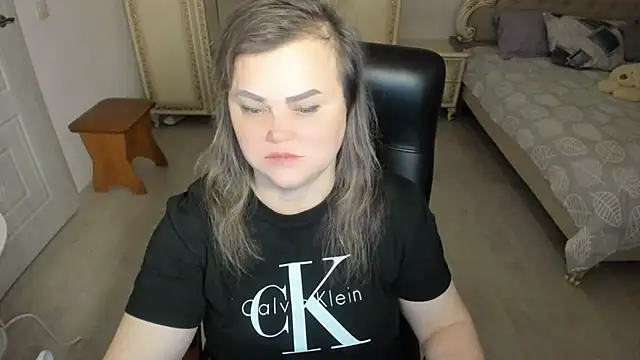 MildMature online show from February 2025 11:54:02 PM