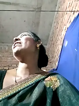 Savita992 online show from March 2026 07:36:01 AM