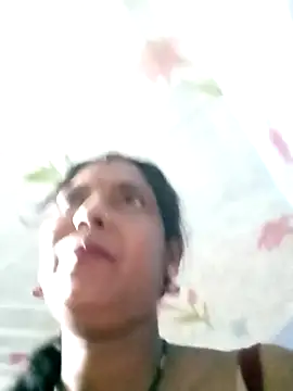 Savita992 online show from April 2026 07:41:01 PM