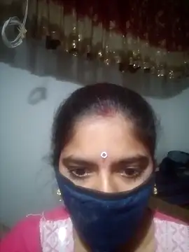 Snapshot of Daisygirl9 chatting on February 2026 01:46:01 AM Daisygirl9 online show from February 2026 01:46:01 AM