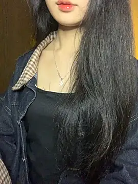 Nhinhi18 online show from January 2026 04:11:01 PM