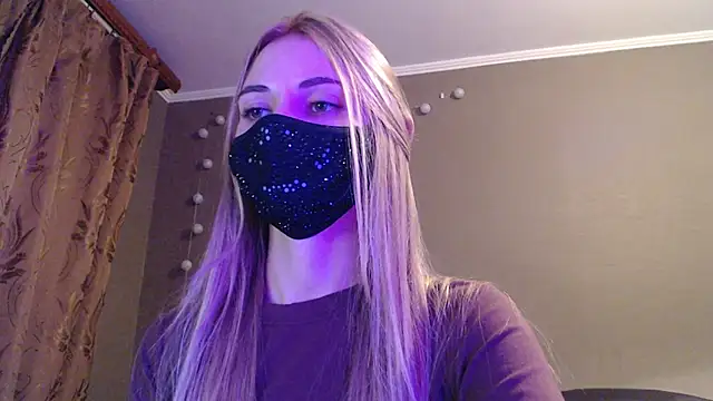 Iris lave online show from September 2025 06:19:02 PM