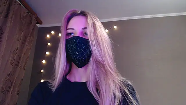 Iris lave online show from October 2025 04:35:02 PM