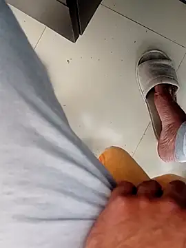 hackyourpussyxh online show from February 2026 06:51:02 AM